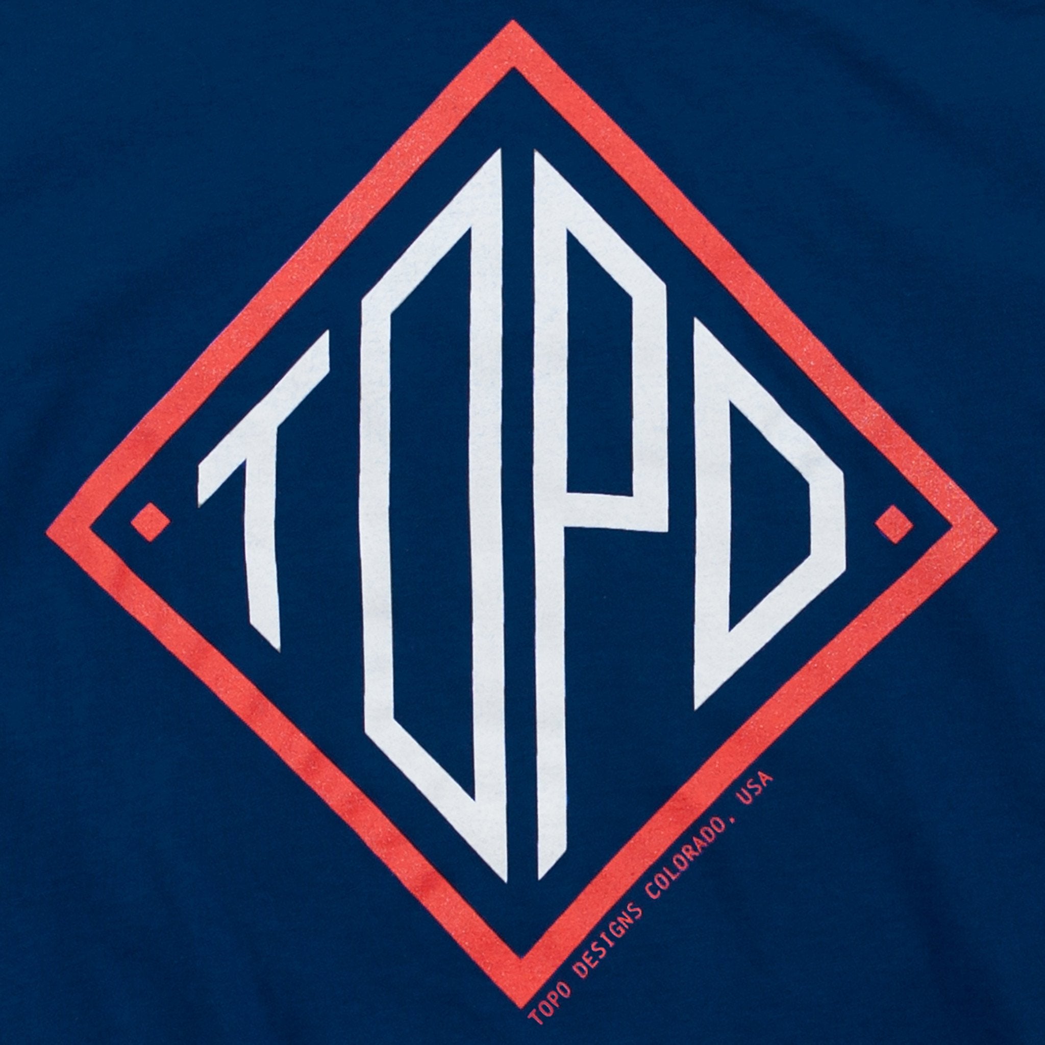 Design closeup of diamond tee in "navy"